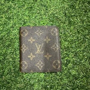 Louis Vuitton Classic Monogram Card Holder